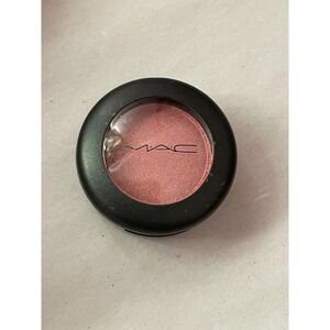 MAC M·A·C Eye Shadow In Living Pink Veluxe Pearl 0.05 oz‎ Full Size New No Box